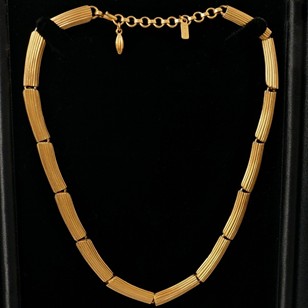 Vintage Monet Signed Modernist Gold Plated Gilt Necklace Choker Collar, With Box